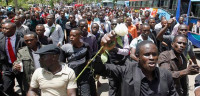 Estudiantes kenianos se manifiestan para exigir más seguridad