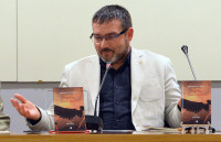 José Antonio Olmedo presenta su nuevo libro