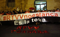 Trabajadores, grupos sociales y políticos y ciudadanos denuncian el cierre de medios en valencianos