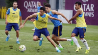 Adriano, baja en el entrenamiento del FC Barcelona por molestias en el aductor