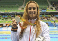 Sarai Gascón da la novena medalla a España con la plata en los 200 estilos SM9