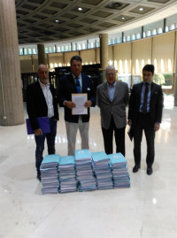 Taurinos presentan 20.000 firmas en el TC para que se resuelva el recurso contra la prohibición de los toros en Cataluña