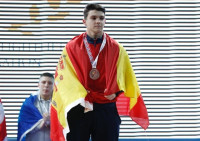 Alberto Fernández pone a España en 10 medallas a la espera de Lydia Valentín