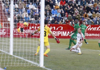 El Albacete empata en Gijón y deja al Granada campeón de invierno