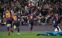 El Barça da el golpe de la Copa en el Bernabéu