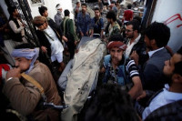140 muertos y 540 heridos por el bombardeo a un funeral en Saná