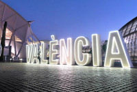 Viajar a Valencia con Renfe, durante las Fallas