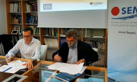 SEMI y SEIS firman un convenio para impulsar el avance científico y técnico de la salud digital en España