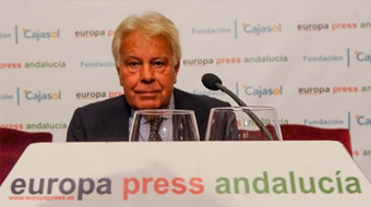 Felipe González niega haber influido en el adelanto electoral