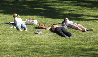 El sol lleva las temperaturas hasta los 23 grados en toda la Península