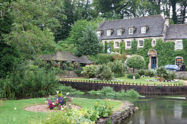 19.Bibury