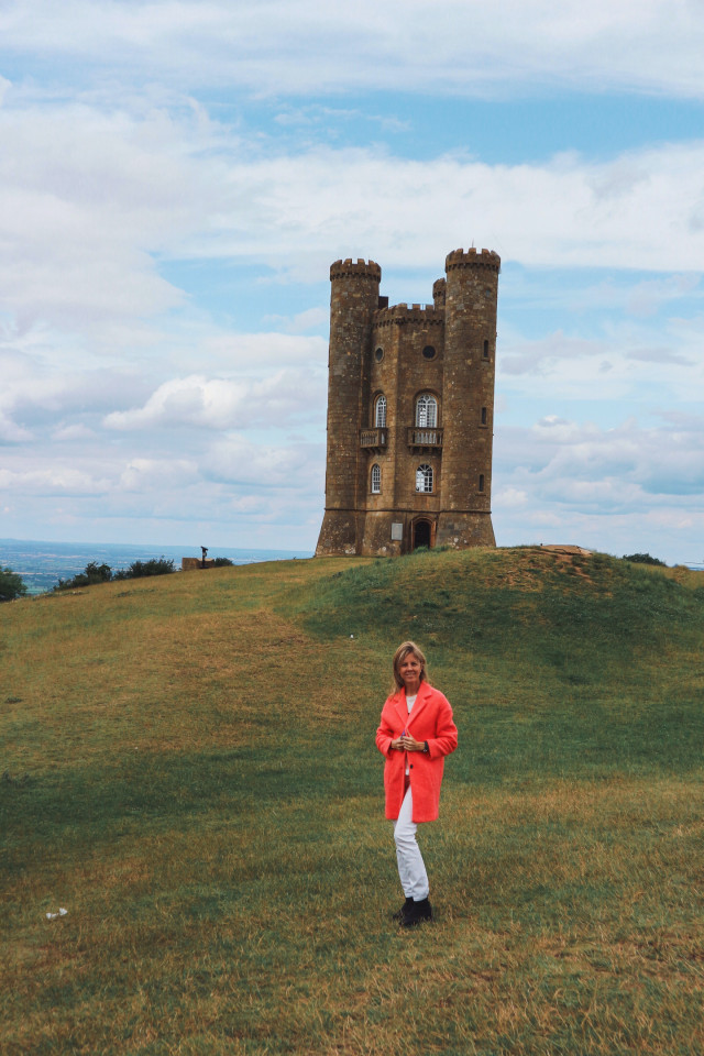 5.Broadwaytower