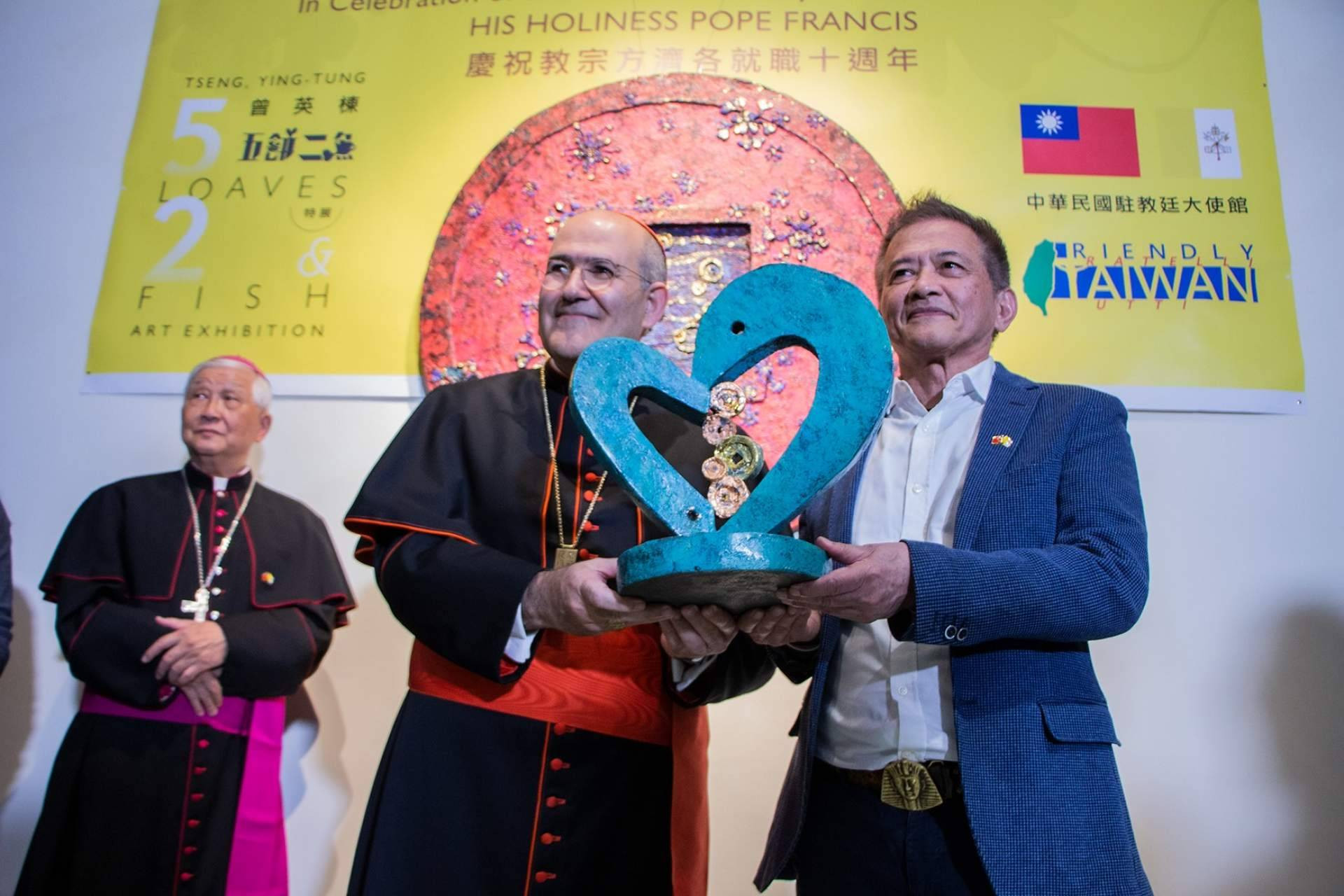 La Embajada de Taiwán ante la Santa Sede inaugura exposición 