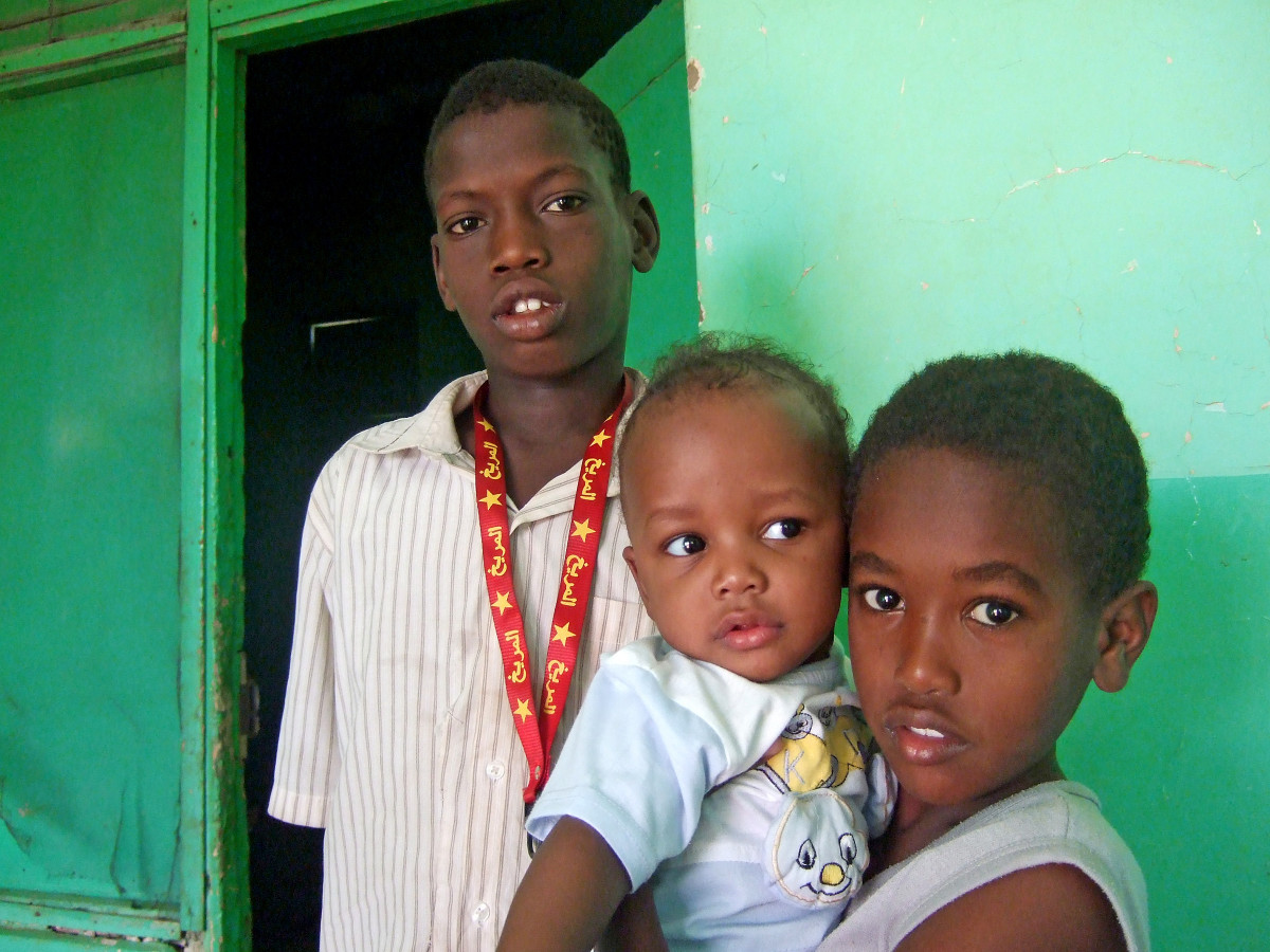 Niños de la Aldea Infantil SOS de Jartum en imagen de archivo