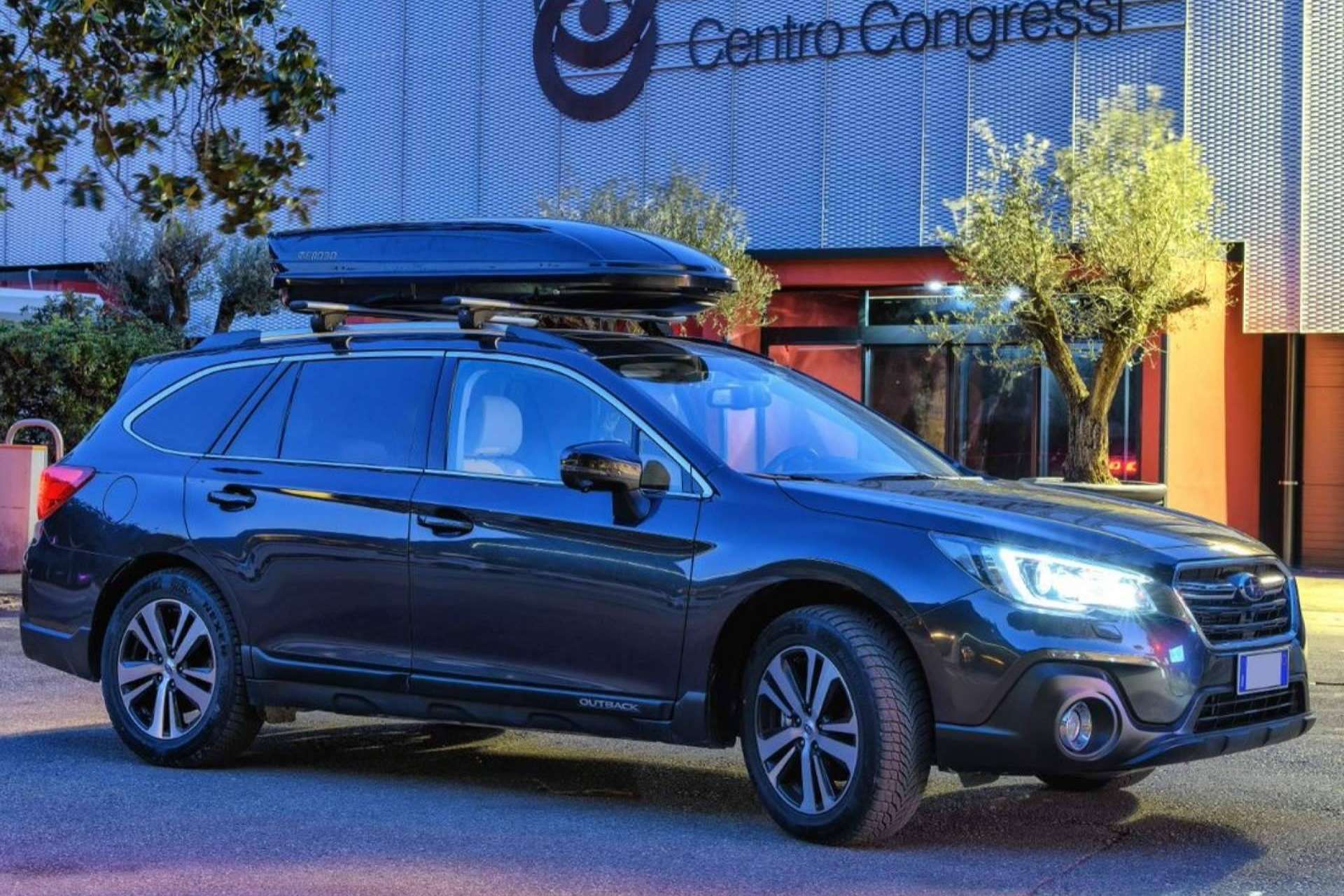 Negrillo te asesora para elegir el cofre de techo más adecuado