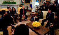 Trump se reúne con un grupo de desertores norcoreanos en la Casa Blanca