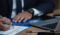Los mejores abogados penalistas: grandes bufetes o despachos boutique, ¿en quién confiar?