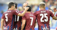 El Eibar sube la apuesta por Europa y el Valencia alarga la racha en Mestalla