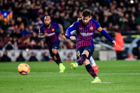 Triunfo por inercia de un Barça sin adornos