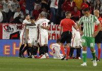 Un Sevilla de Champions supera al Betis