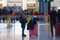 España obligará a guardar una cuarentena de 14 días a los viajeros internacionales a partir del 15 de mayo