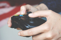 El 80% de los videojuegos que más utilizan los menores españoles contiene algún tipo de violencia