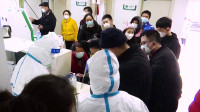 China aísla en varias ciudades a 33 millones de personas mientras el brote de coronavirus continúa propagándose