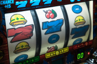 Cientos de slots y numerosos juegos disponibles, pero siempre hay trucos para los casinos en línea que son útiles para todos