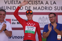 Abel Balderstone y Pablo García cierran la Vuelta a Madrid en lo más alto del podio