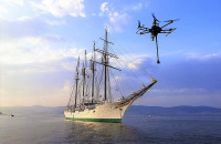 ​El festival de Cannes premia con un Delfín de Plata el documental ‘Tras la estrella de Elcano’ por su pionera producción de 360º con drones