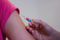 Los farmacéuticos lanzan un estudio entre la población sobre la vacunación antigripal