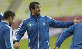 Karagounis se pierde el partido por sanción. Foto: David Aliaga