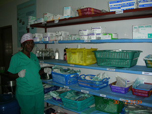  Almacén, quirófano,l hospital Sierra Leona, Vicent Boscà