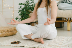 La meditación en la vida cotidiana: claves para el silencio y la transformación personal