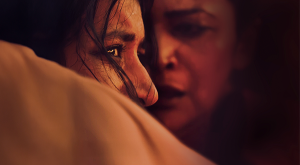 “En llamas”, la película que retrata la opresión estructural que viven las mujeres en Pakistán