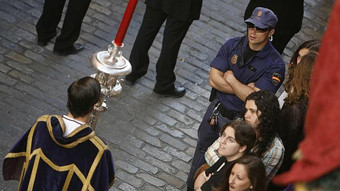 Polícia durante la Semana Santa