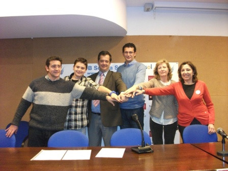 Los participantes en el acto