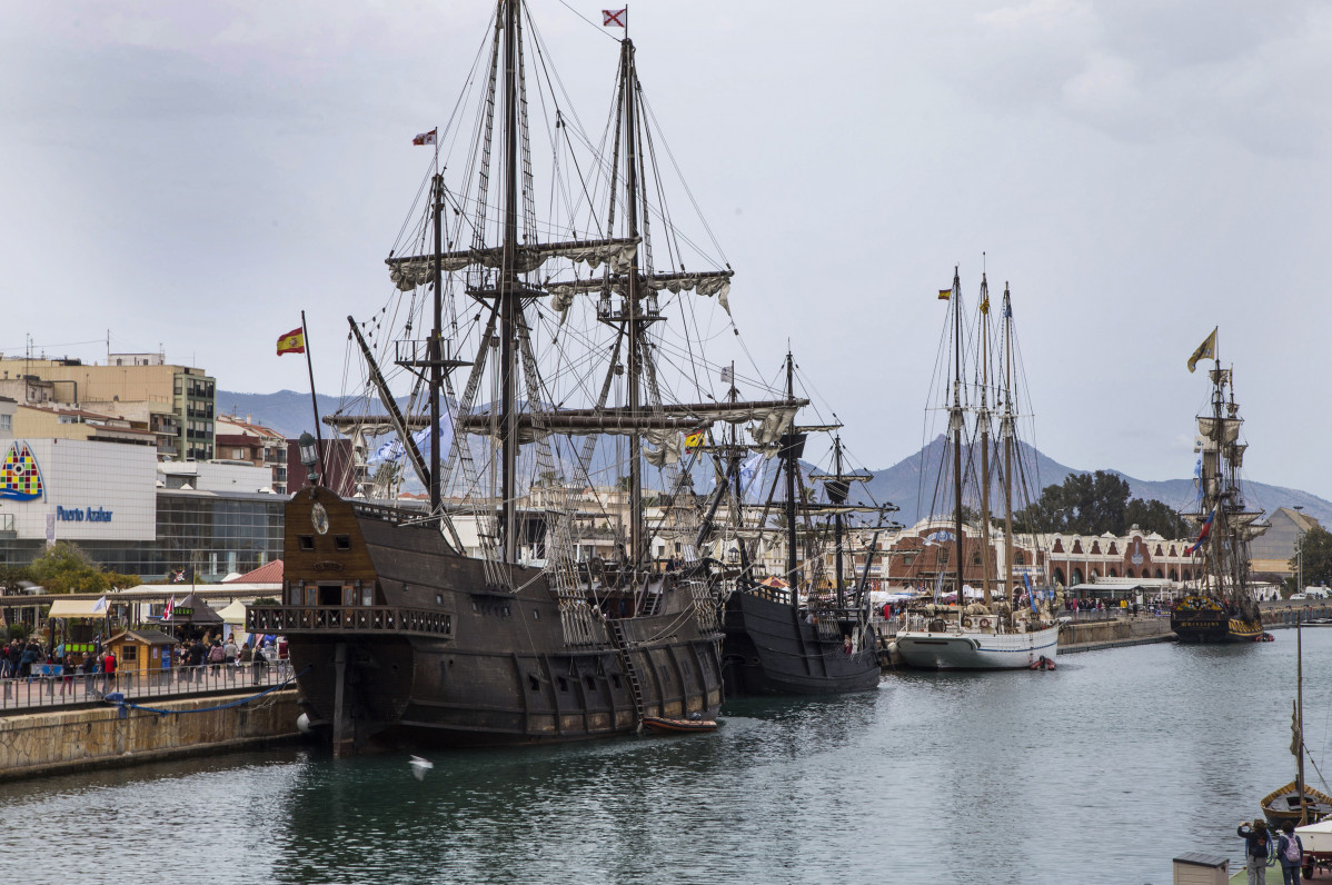 Galeon Andalucu00eda y Nao Victoria (2018(