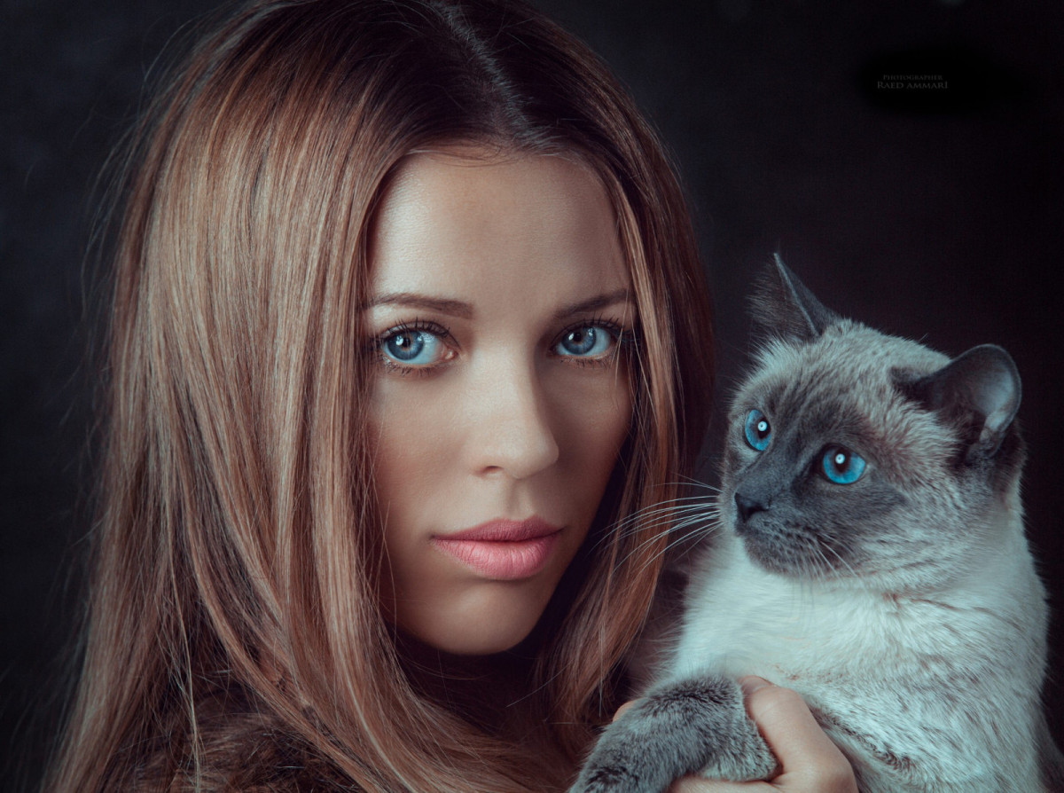 Foto mujer y gata