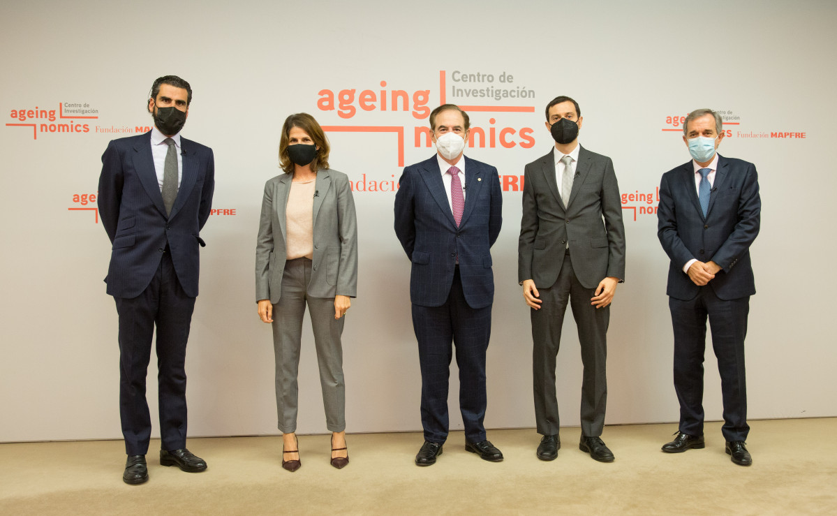 Foto de familia, con MAPFRE, Google y Banco de España