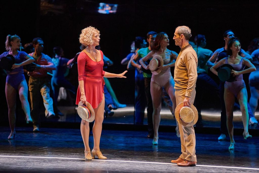 MANUEL BANDERA EN A CHORUS LINE