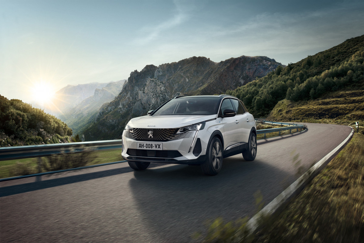PEUGEOT 3008exteriorjpg