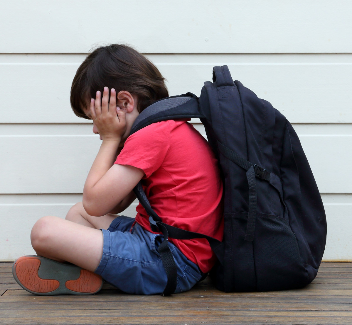 Niños enuréticos no quieren dormir fuera de casa en Navidad