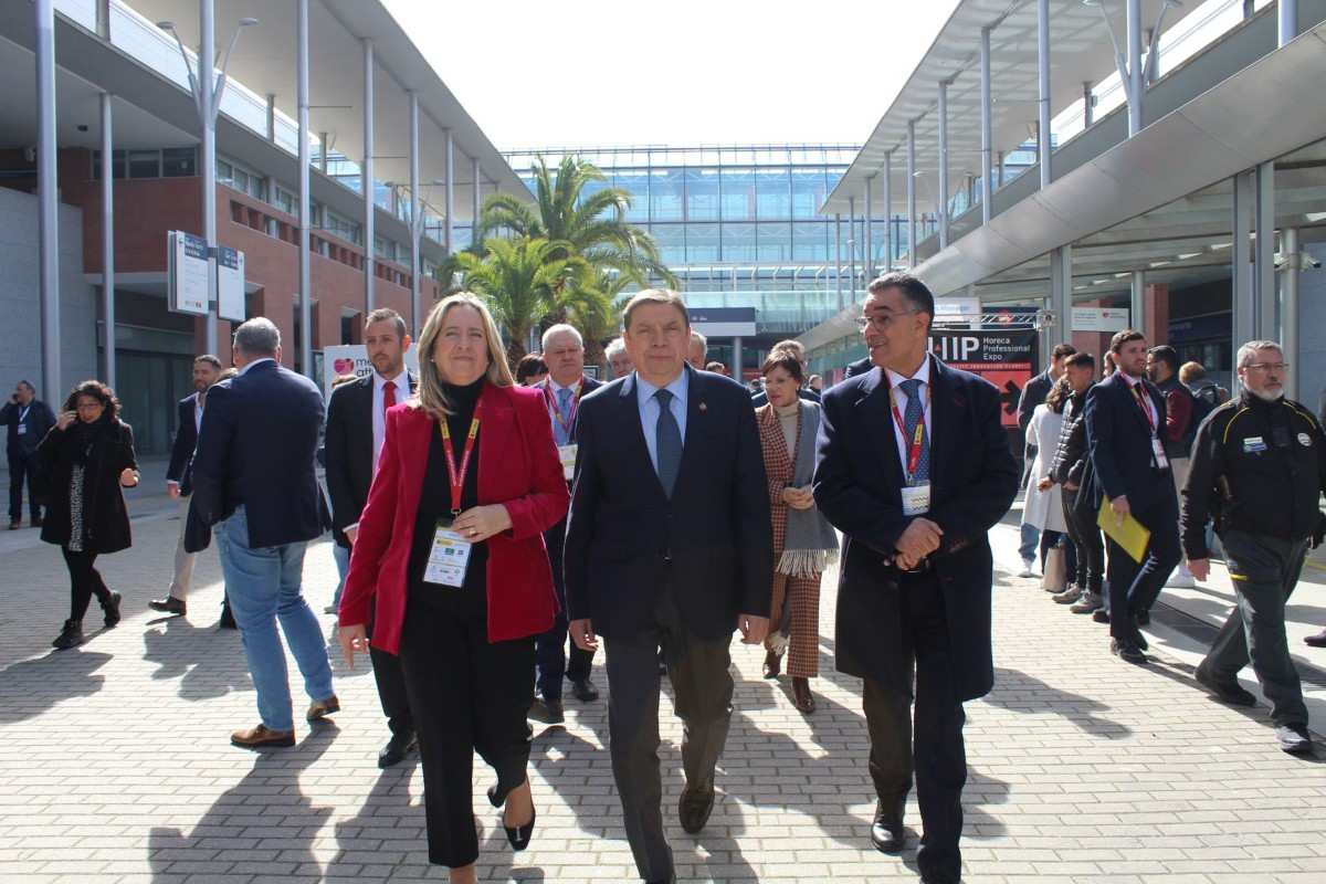 Luis Planas inaugura la Feria