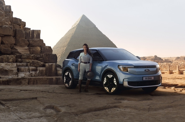 Lexie Alford Ford Explorer 2