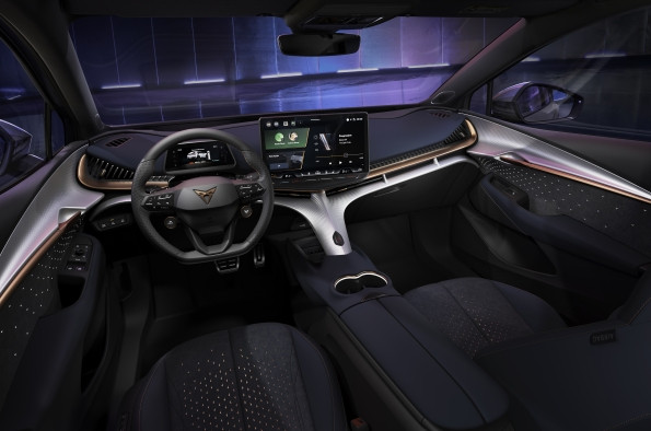 CUPRA Tavascan 3