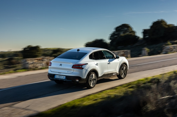 Citroën ë C4 X 2