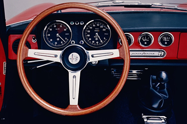 ALFA ROMEO SPIDER Y GTV 3
