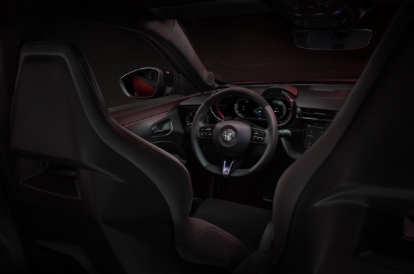 Alfa Romeo JUNIOR (1)