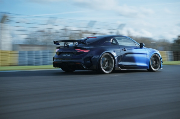 Alpine A110 R Ultime 2